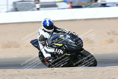 media/Jan-08-2022-SoCal Trackdays (Sat) [[1ec2777125]]/Turn 15 Inside (950am)/